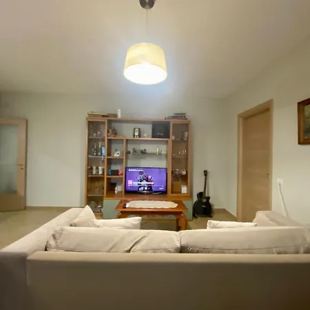Cozy Center Appartement Tirana